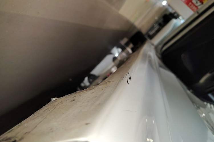 Used Toyota YARiS L Zhi Xiang 2018 1.5E CVT Champion Limited Edition Left Side Sill