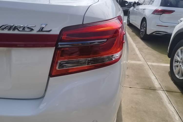 Used Toyota YARiS L Zhi Xiang 2018 1.5E CVT Champion Limited Edition Right Rear Taillight