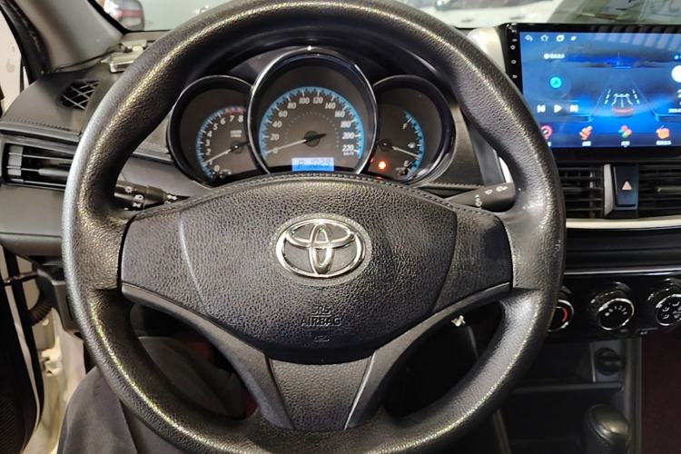 Used Toyota YARiS L Zhi Xiang 2018 1.5E CVT Champion Limited Edition Steering Wheel