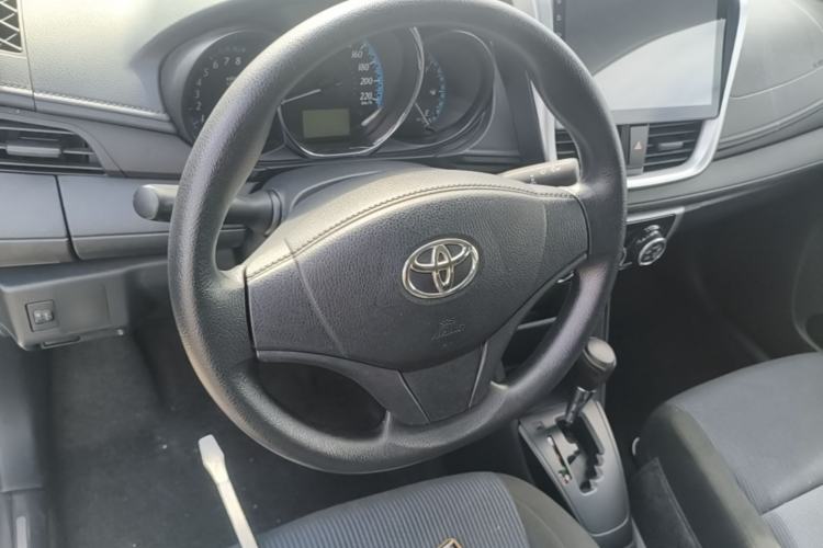Used Toyota YARiS L Zhi Xiang 2018 1.5E CVT Champion Limited Edition Steering Wheel