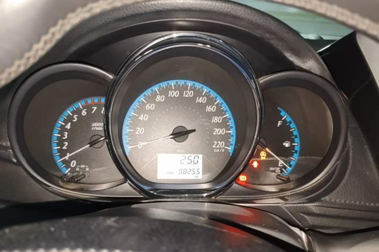 Used Toyota YARiS L Zhi Xiang 2019 1.5E CVT Dynamic Edition China VI compliant Instrument Cluster