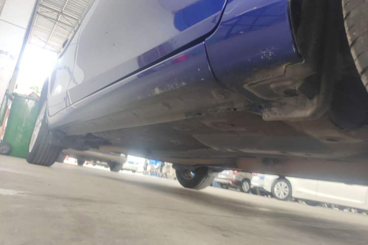 Used Toyota YARiS L Zhi Xiang 2019 1.5E CVT Dynamic Edition China VI compliant Right Side Sill