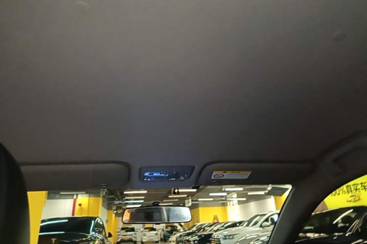 Used Toyota YARiS L Zhi Xiang 2019 1.5E CVT Dynamic Edition China VI compliant Headliner