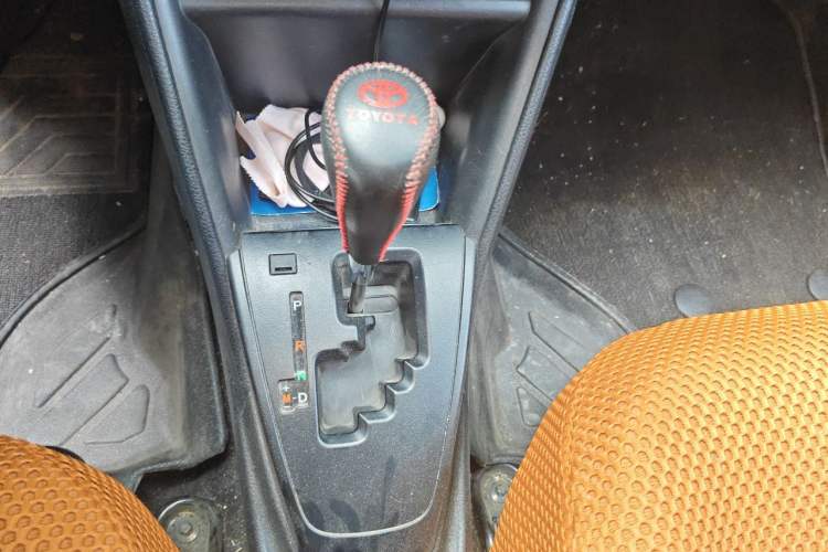 Used Toyota YARiS L Zhi Xiang 2019 1.5E CVT Dynamic Edition China VI compliant Gear Lever