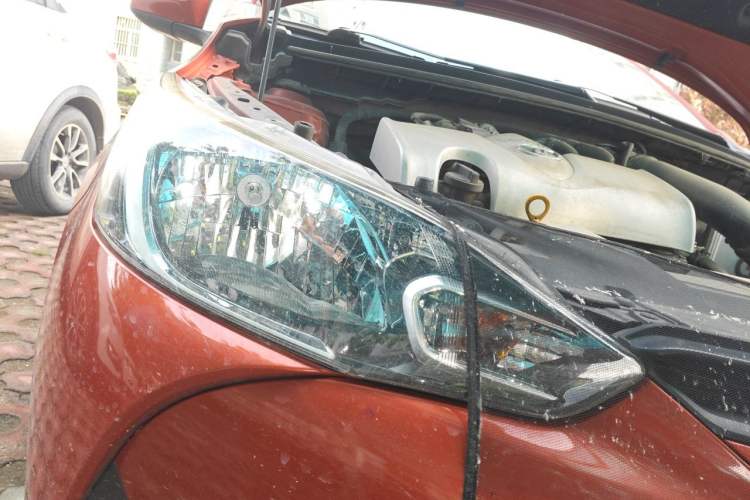 Used Toyota YARiS L Zhi Xiang 2019 1.5E CVT Dynamic Edition China VI compliant Right Front Headlight