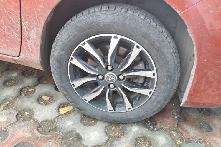 Used Toyota YARiS L Zhi Xiang 2019 1.5E CVT Dynamic Edition China VI compliant Right Front Wheel Hub