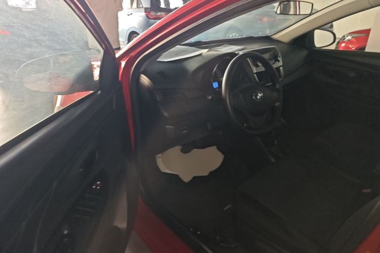 Used Toyota YARiS L Zhi Xiang 2019 1.5E CVT Dynamic Edition China VI compliant Driver Seat