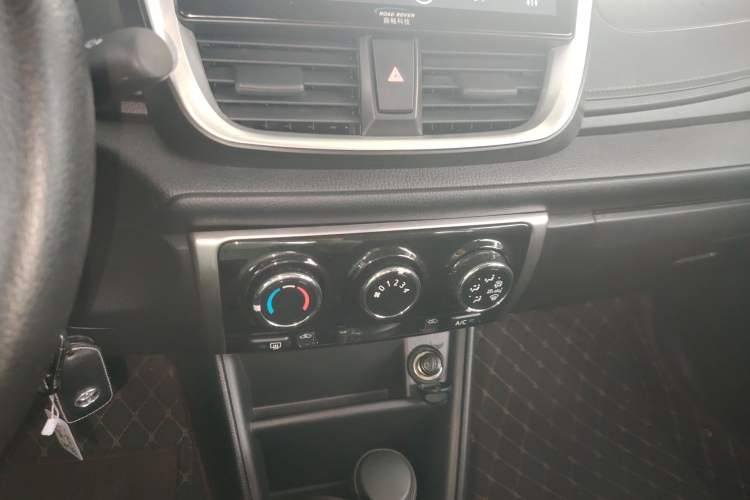 Used Toyota YARiS L Zhi Xiang 2019 1.5E CVT Dynamic Edition China VI compliant Audio And AC Panel