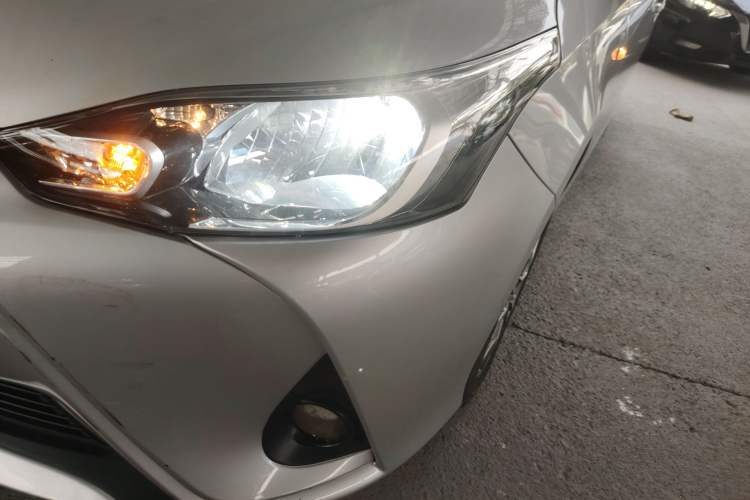 Used Toyota YARiS L Zhi Xiang 2019 1.5E CVT Dynamic Edition China VI compliant Left Front Headlight