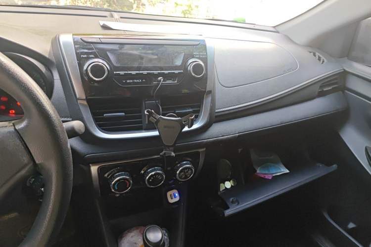 Used Toyota YARiS L Zhi Xiang 2019 1.5E CVT Dynamic Edition China VI compliant Audio And AC Panel