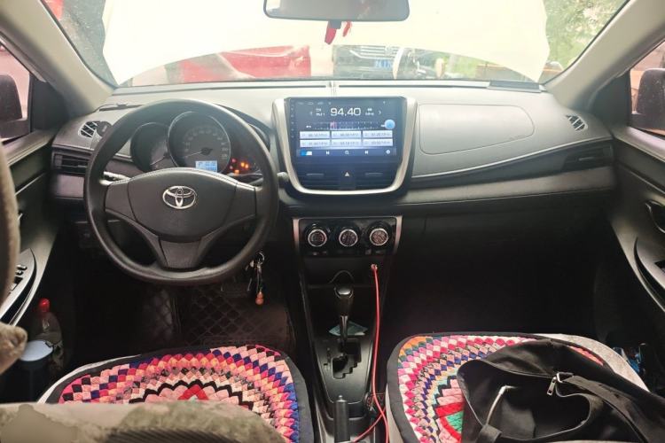 Used Toyota YARiS L Zhi Xiang 2019 1.5E CVT Dynamic Edition China VI compliant Center Console