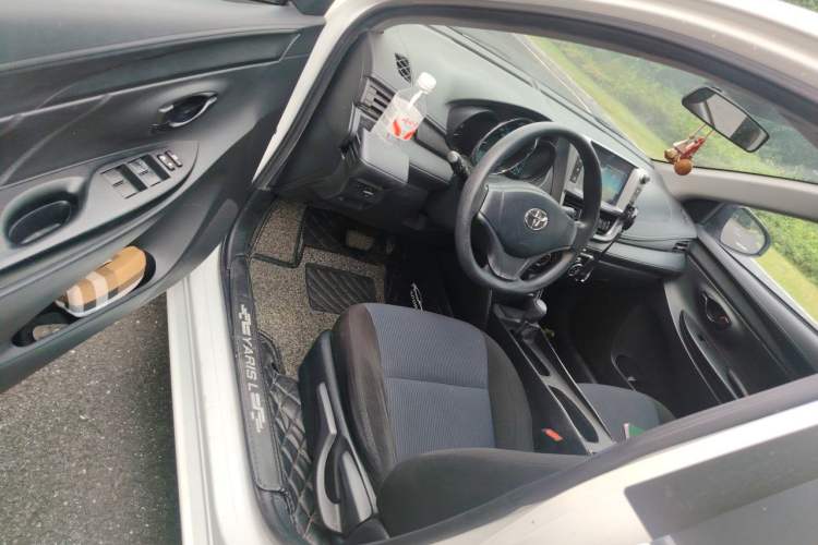 Used Toyota YARiS L Zhi Xiang 2019 1.5E CVT Dynamic Edition China VI compliant Driver Seat