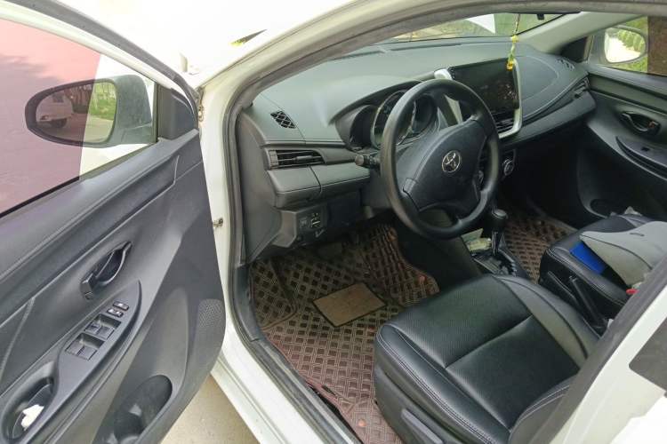 Used Toyota YARiS L Zhi Xiang 2019 1.5E CVT Dynamic Edition China VI compliant Driver Seat