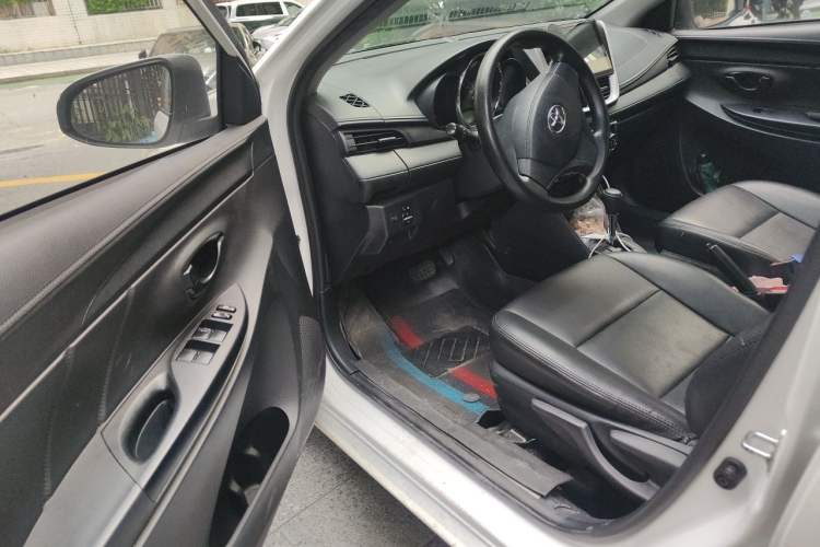 Used Toyota YARiS L Zhi Xiang 2019 1.5E CVT Dynamic Edition China VI compliant Driver Seat