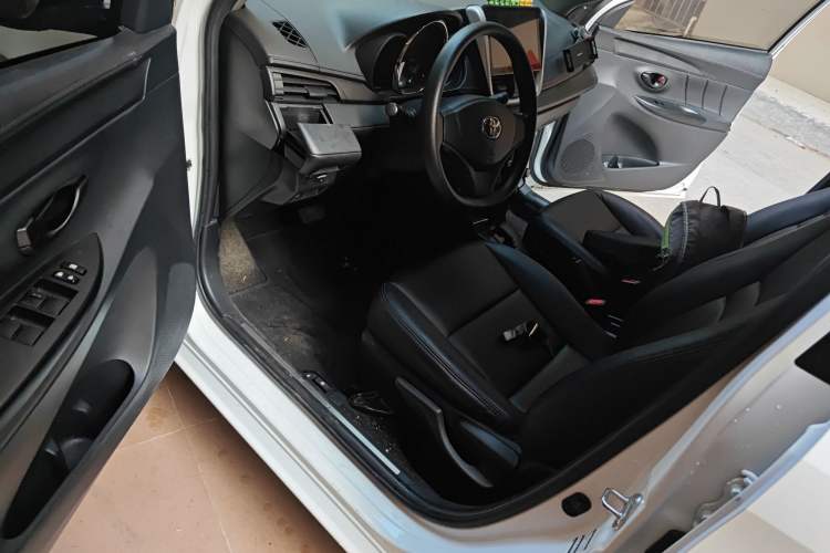 Used Toyota YARiS L Zhi Xiang 2019 1.5E CVT Dynamic Edition China VI compliant Driver Seat