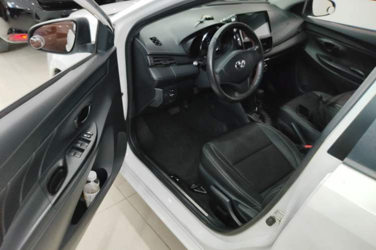 Used Toyota YARiS L Zhi Xiang 2019 1.5E CVT Dynamic Edition China VI compliant Driver Seat