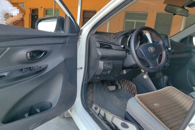 Used Toyota YARiS L Zhi Xiang 2019 1.5E CVT Dynamic Edition China VI compliant Driver Seat