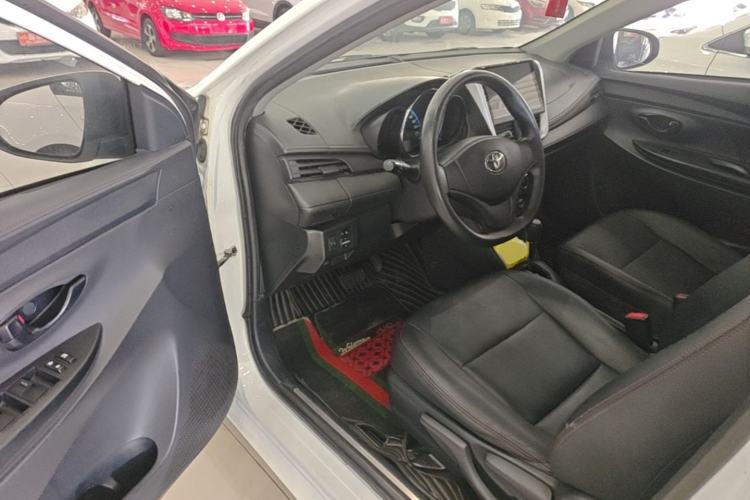Used Toyota YARiS L Zhi Xiang 2019 1.5E CVT Dynamic Edition China VI compliant Driver Seat