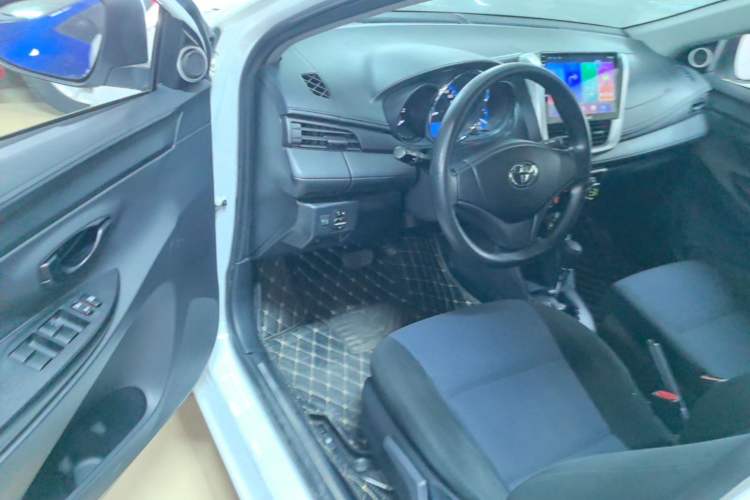 Used Toyota YARiS L Zhi Xiang 2019 1.5E CVT Dynamic Edition China VI compliant Driver Seat