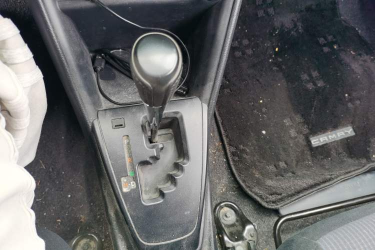 Used Toyota YARiS L Zhi Xiang 2019 1.5E CVT Dynamic Edition China VI compliant Gear Lever