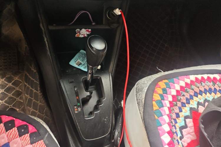 Used Toyota YARiS L Zhi Xiang 2019 1.5E CVT Dynamic Edition China VI compliant Gear Lever