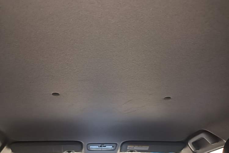 Used Toyota YARiS L Zhi Xiang 2019 1.5E CVT Dynamic Edition China VI compliant Headliner