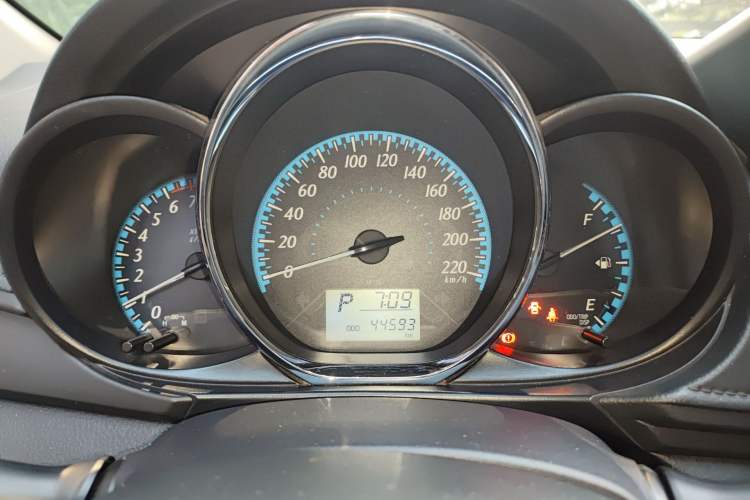 Used Toyota YARiS L Zhi Xiang 2019 1.5E CVT Dynamic Edition China VI compliant Instrument Cluster