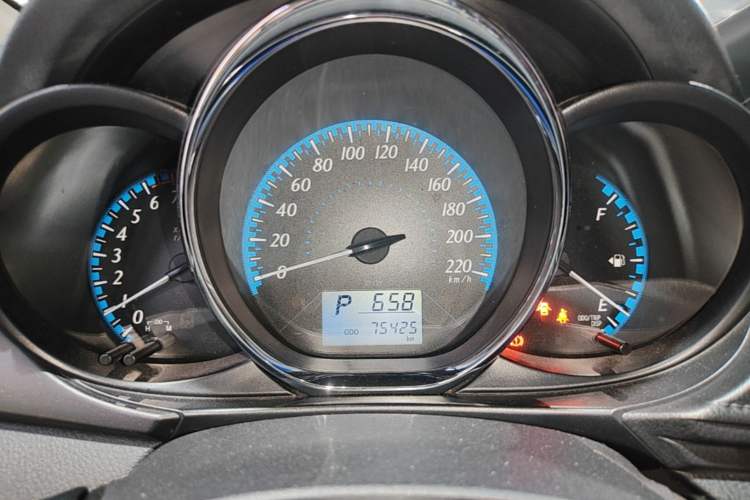 Used Toyota YARiS L Zhi Xiang 2019 1.5E CVT Dynamic Edition China VI compliant Instrument Cluster