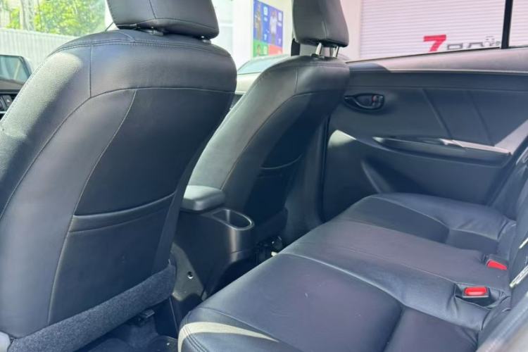 Used Toyota YARiS L Zhi Xiang 2019 1.5E CVT Dynamic Edition China VI compliant Interior 3