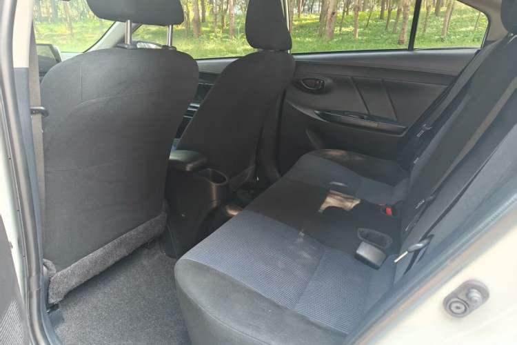 Used Toyota YARiS L Zhi Xiang 2019 1.5E CVT Dynamic Edition China VI compliant Interior 3