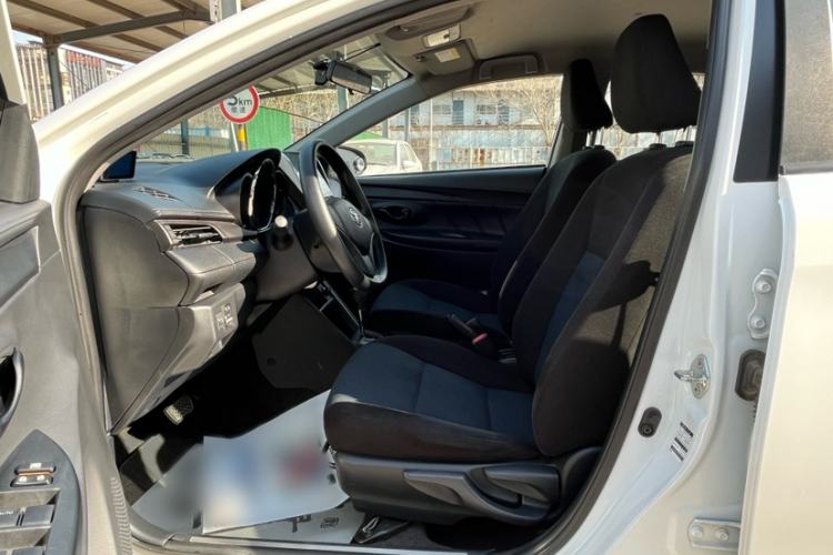 Used Toyota YARiS L Zhi Xiang 2019 1.5E CVT Dynamic Edition China VI compliant Interior 4
