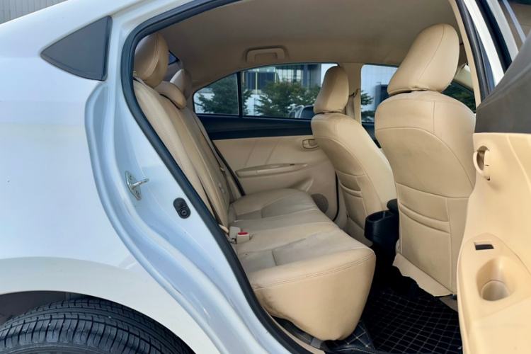 Used Toyota YARiS L Zhi Xiang 2019 1.5E CVT Dynamic Edition China VI compliant Interior 7