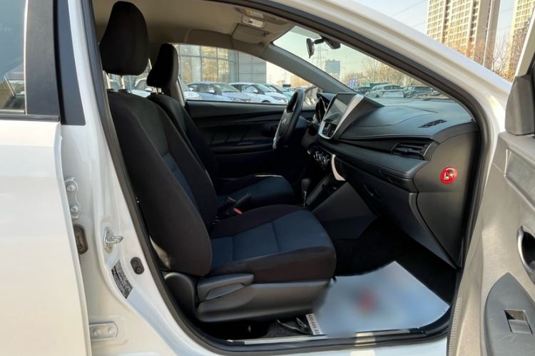 Used Toyota YARiS L Zhi Xiang 2019 1.5E CVT Dynamic Edition China VI compliant Interior 9
