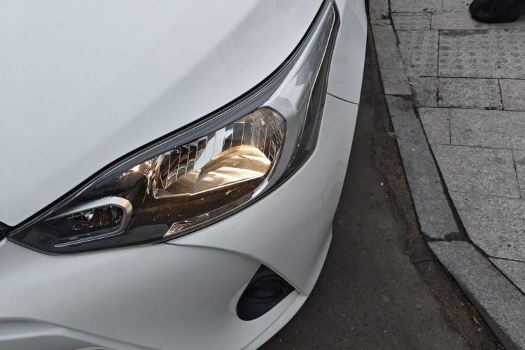 Used Toyota YARiS L Zhi Xiang 2019 1.5E CVT Dynamic Edition China VI compliant Left Front Headlight