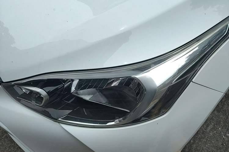 Used Toyota YARiS L Zhi Xiang 2019 1.5E CVT Dynamic Edition China VI compliant Left Front Headlight