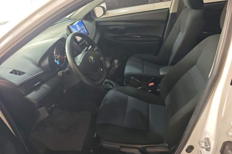 Used Toyota YARiS L Zhi Xiang 2019 1.5G CVT Xuan Dong Edition China VI standard Left Front Seat