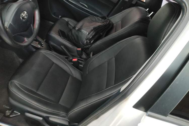 Used Toyota YARiS L Zhi Xiang 2019 1.5E CVT Dynamic Edition China VI compliant Left Front Seat