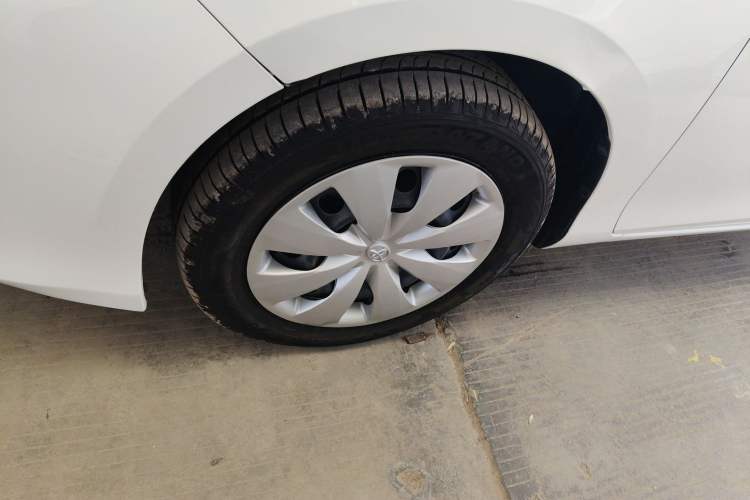 Used Toyota YARiS L Zhi Xiang 2019 1.5E CVT Dynamic Edition China VI compliant Left Front Wheel Hub