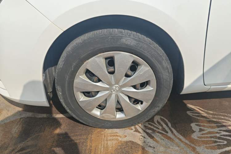 Used Toyota YARiS L Zhi Xiang 2019 1.5E CVT Dynamic Edition China VI compliant Left Front Wheel Hub
