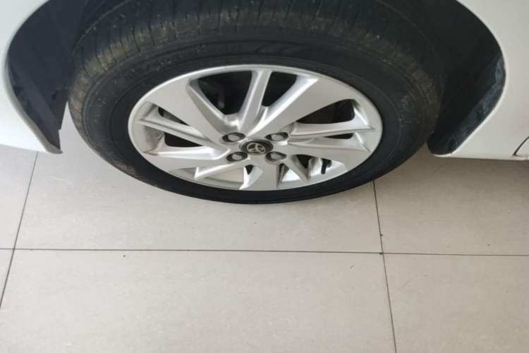 Used Toyota YARiS L Zhi Xiang 2019 1.5E CVT Dynamic Edition China VI compliant Left Front Wheel Hub