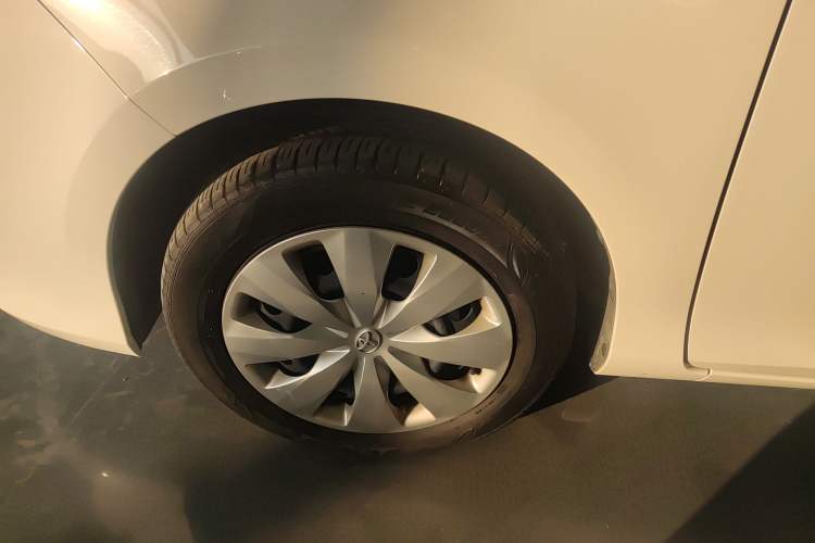 Used Toyota YARiS L Zhi Xiang 2019 1.5E CVT Dynamic Edition China VI compliant Left Front Wheel Hub
