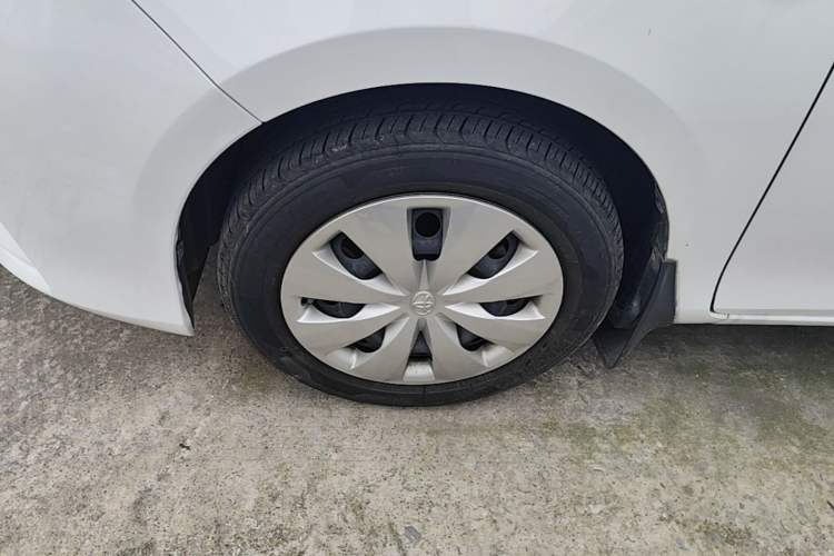 Used Toyota YARiS L Zhi Xiang 2019 1.5E CVT Dynamic Edition China VI compliant Left Front Wheel Hub