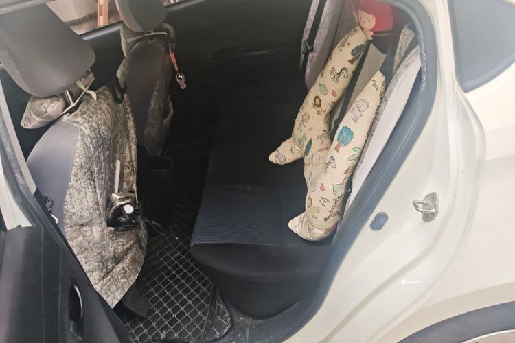 Used Toyota YARiS L Zhi Xiang 2019 1.5E CVT Dynamic Edition China VI compliant Left Rear Seat