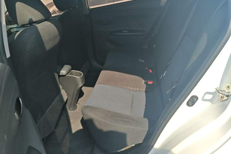 Used Toyota YARiS L Zhi Xiang 2019 1.5E CVT Dynamic Edition China VI compliant Left Rear Seat