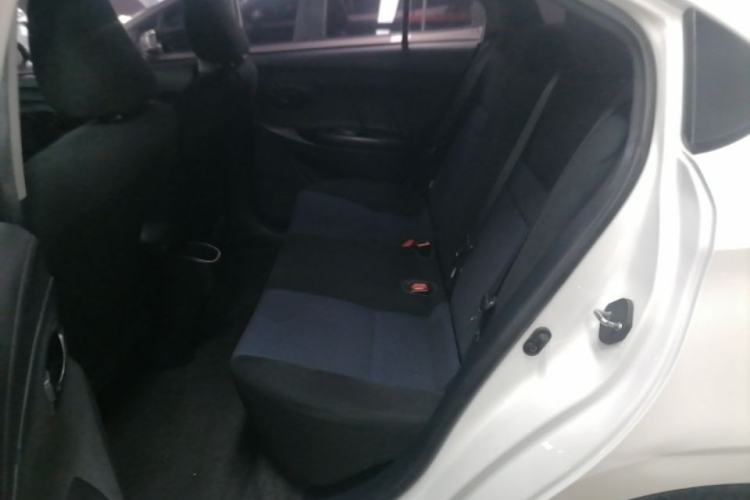 Used Toyota YARiS L Zhi Xiang 2019 1.5E CVT Dynamic Edition China VI compliant Left Rear Seat