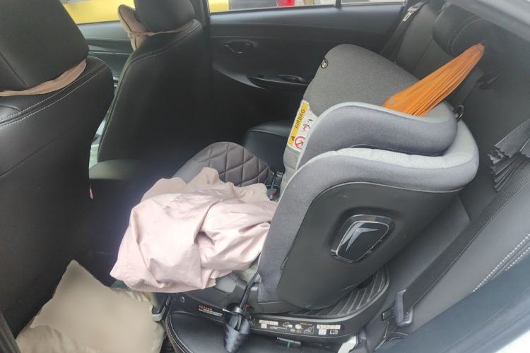 Used Toyota YARiS L Zhi Xiang 2019 1.5E CVT Dynamic Edition China VI compliant Left Rear Seat