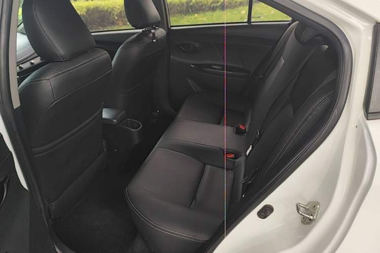 Used Toyota YARiS L Zhi Xiang 2019 1.5E CVT Dynamic Edition China VI compliant Left Rear Seat