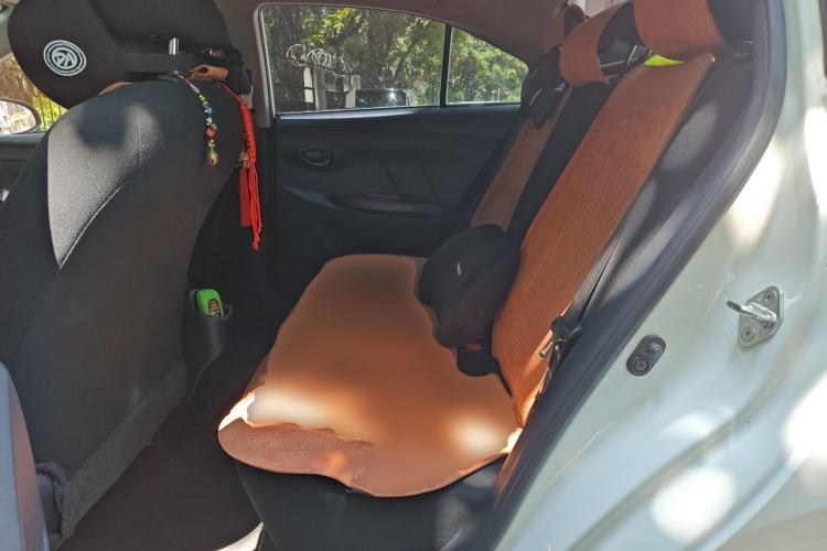 Used Toyota YARiS L Zhi Xiang 2019 1.5E CVT Dynamic Edition China VI compliant Left Rear Seat