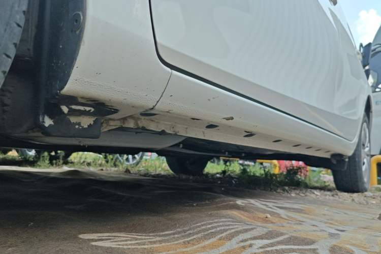 Used Toyota YARiS L Zhi Xiang 2019 1.5E CVT Dynamic Edition China VI compliant Left Side Sill