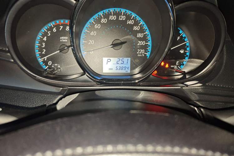 Used Toyota YARiS L Zhi Xiang 2019 1.5E CVT Dynamic Edition China VI compliant Odometer Close Up